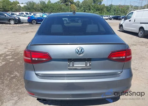 2017 Volkswagen Jetta 1.8T Sport from USA, damaged, VIN 3VWD17AJXHM301928